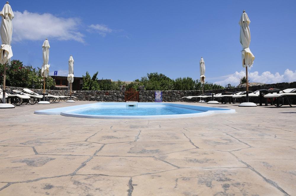 Anessis Aparthotel Φηρά Εξωτερικό φωτογραφία