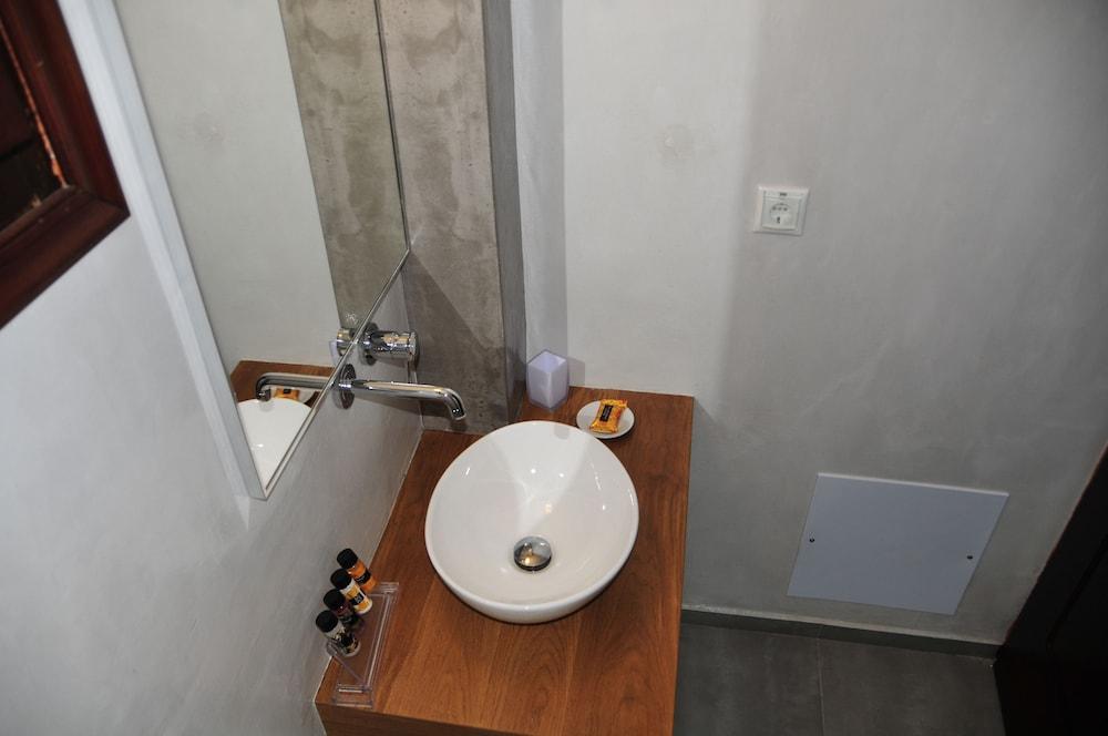 Anessis Aparthotel Φηρά Εξωτερικό φωτογραφία
