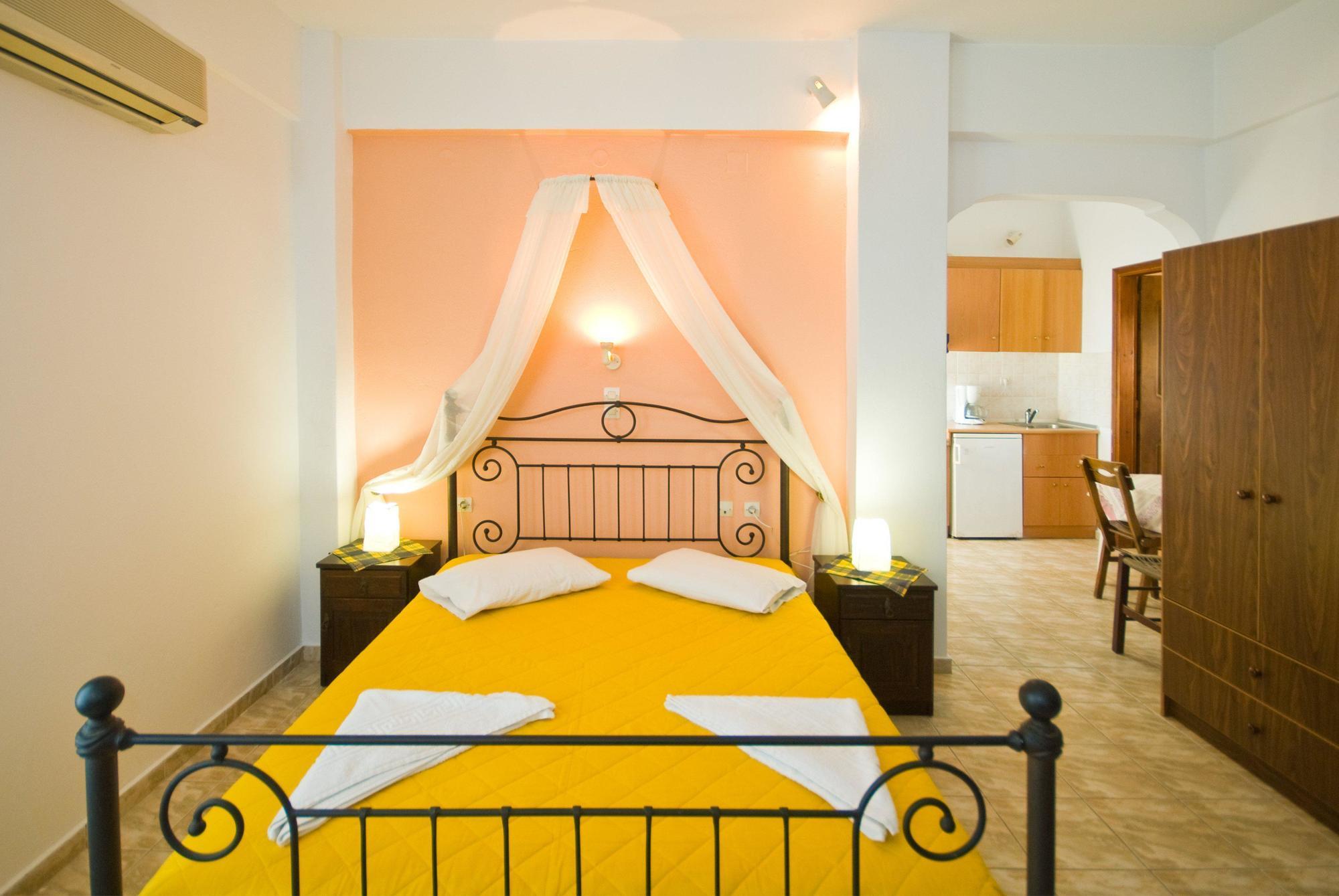 Anessis Aparthotel Φηρά Εξωτερικό φωτογραφία